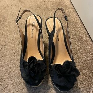 7.5 brand new. Never really used them